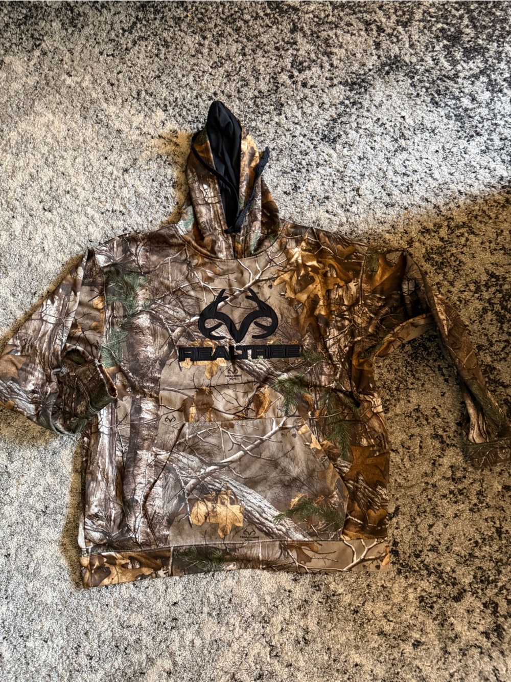 Realtree Men's Camo Hoodie in Brown and Green